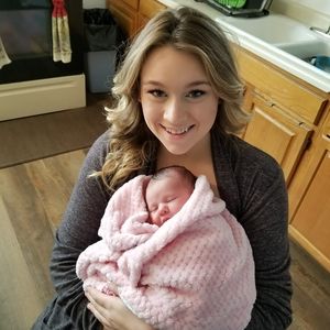 Meet your Posher, Katie